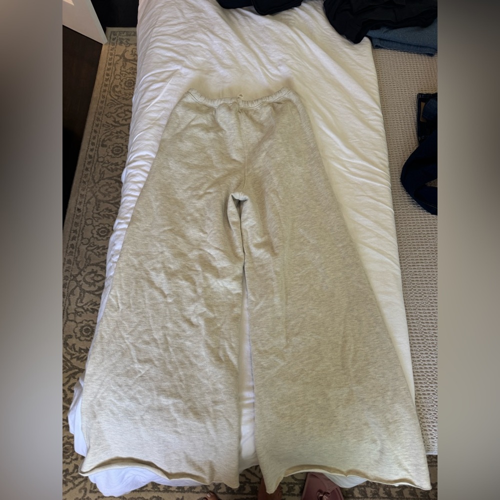 FP Movement “For The Win” Wide Leg Sweats – Oatmeal Heather – Size M - Picture 5 of 6